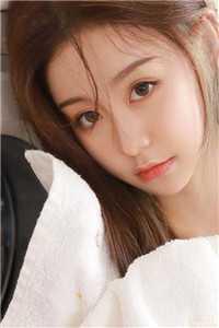 女主秦施施